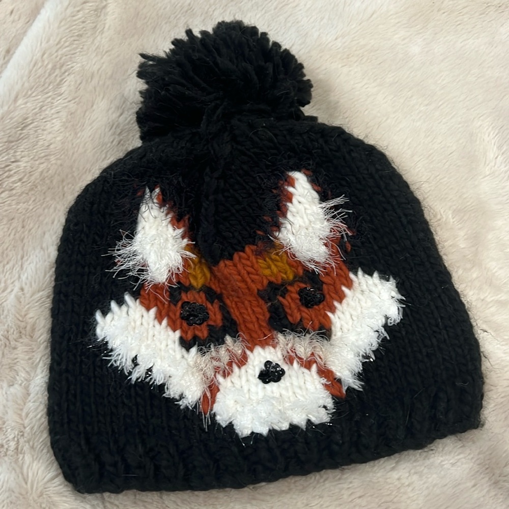 Fox winter hat/cap/toboggan-EUC